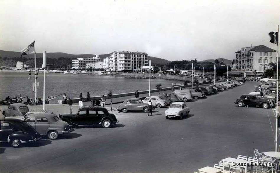42 Le Lavandou Promenade.jpg